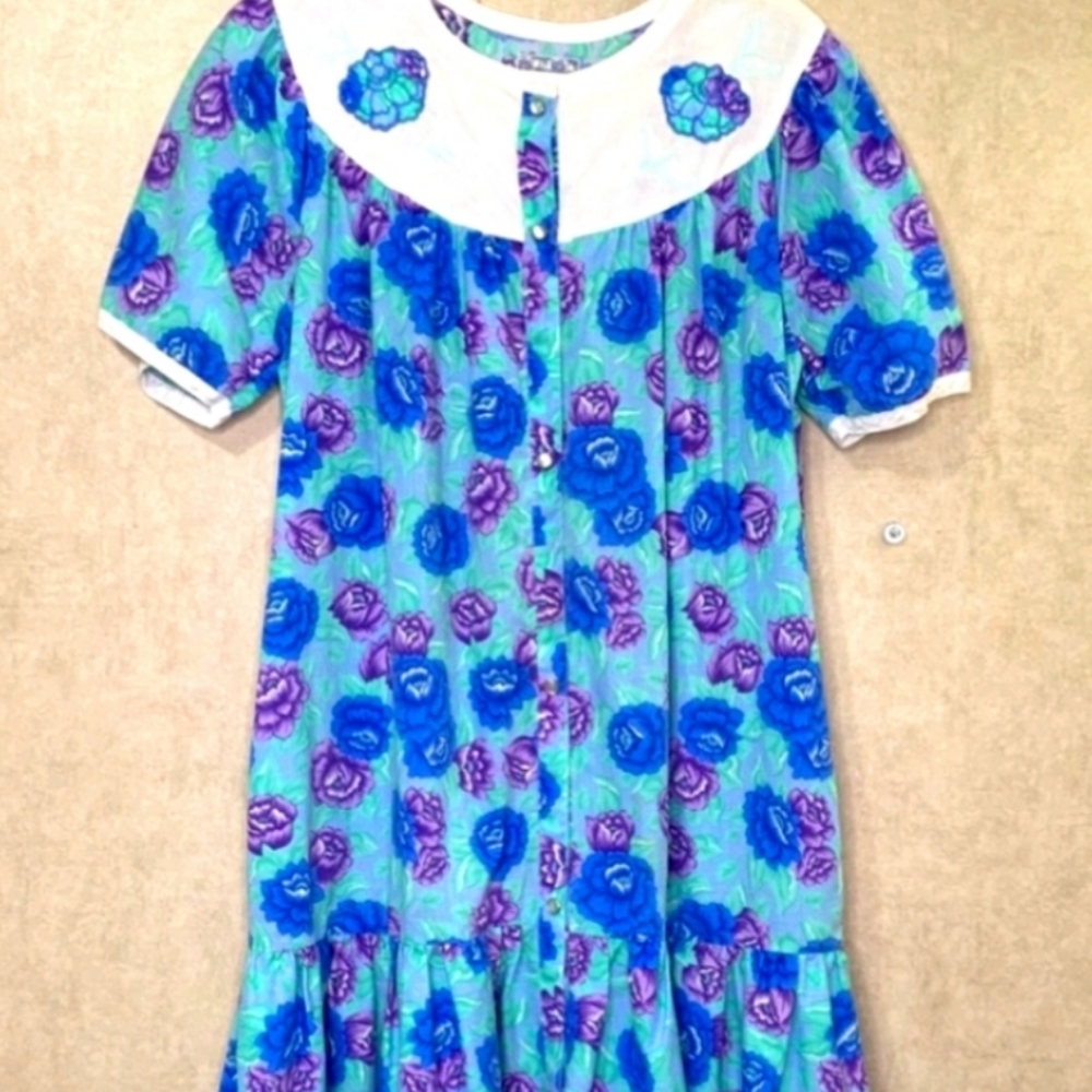 Vintage Summer House Dress